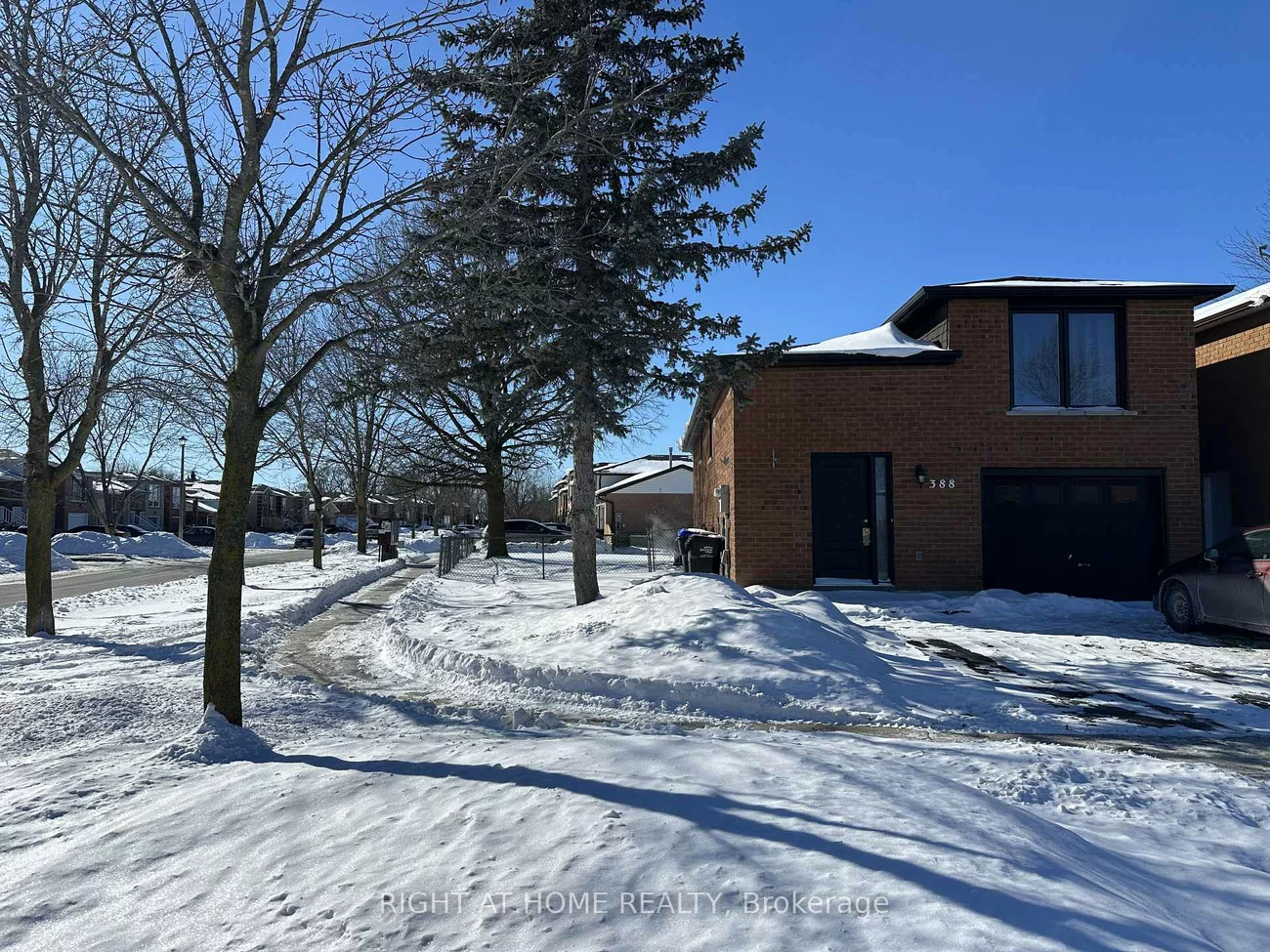 388, Parkwood, Bradford, Bradford West Gwillimbury