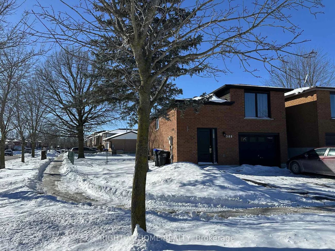 388, Parkwood, Bradford, Bradford West Gwillimbury