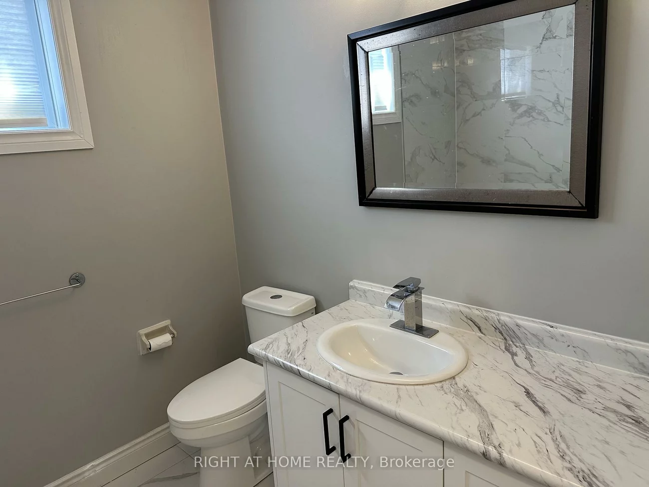 388, Parkwood, Bradford, Bradford West Gwillimbury