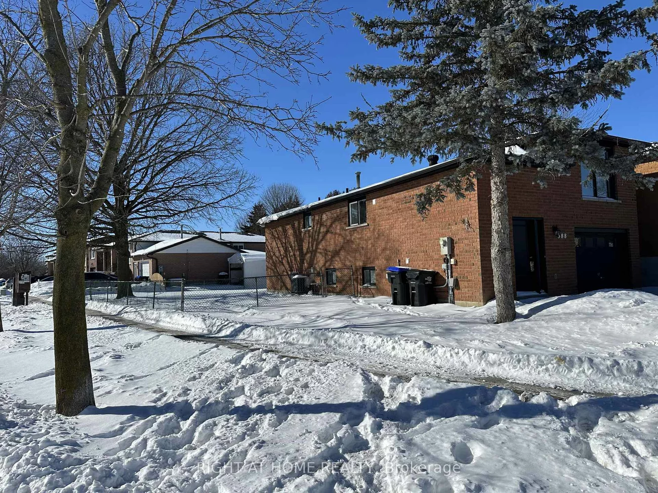 388, Parkwood, Bradford, Bradford West Gwillimbury