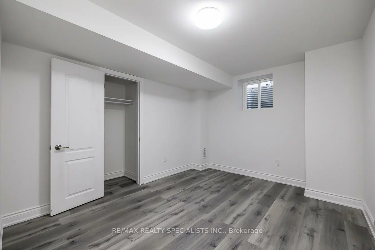 1, Huron, Bradford, Bradford West Gwillimbury