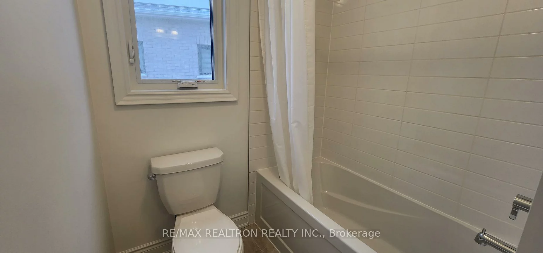 56, Vasey, Bradford, Bradford West Gwillimbury