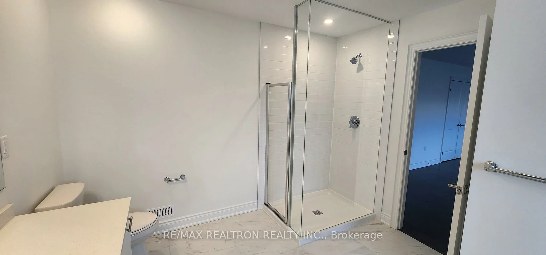 56, Vasey, Bradford, Bradford West Gwillimbury