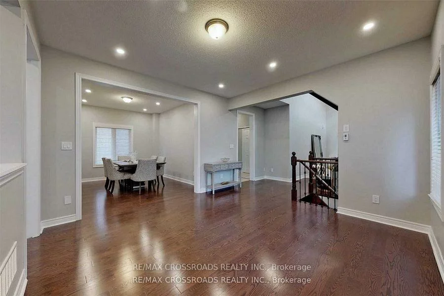 62, Romanelli, Bradford, Bradford West Gwillimbury