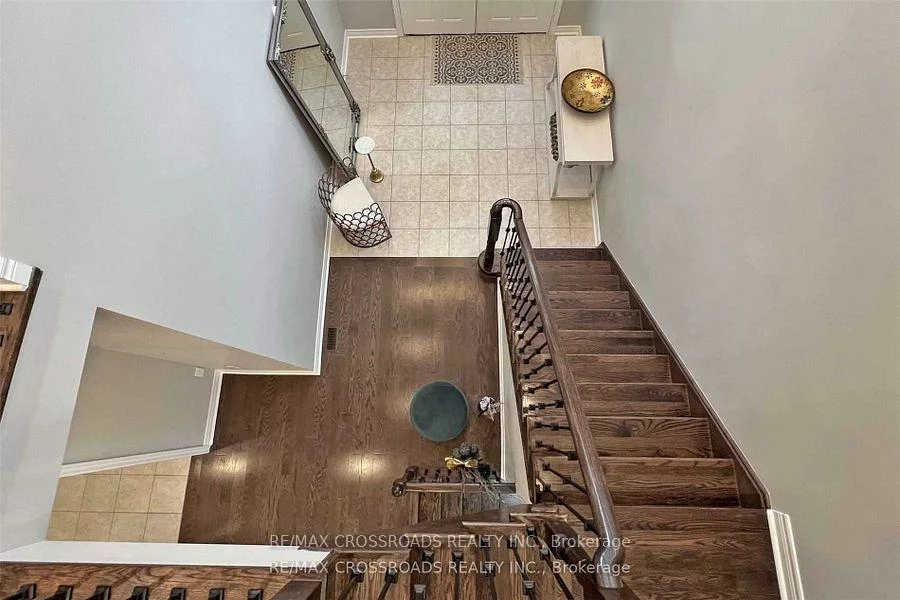 62, Romanelli, Bradford, Bradford West Gwillimbury