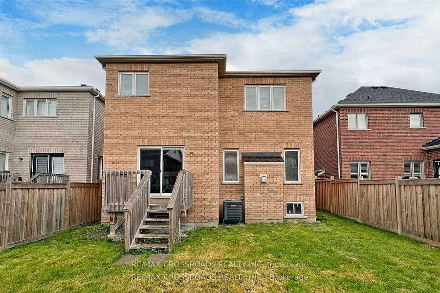 62, Romanelli, Bradford, Bradford West Gwillimbury