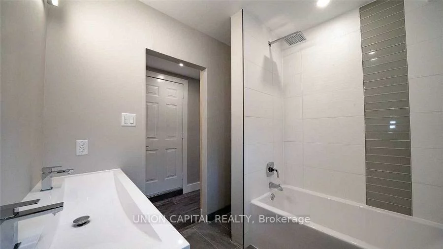 37, Roughley, Bradford, Bradford West Gwillimbury