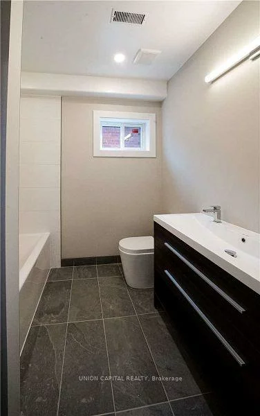 37, Roughley, Bradford, Bradford West Gwillimbury