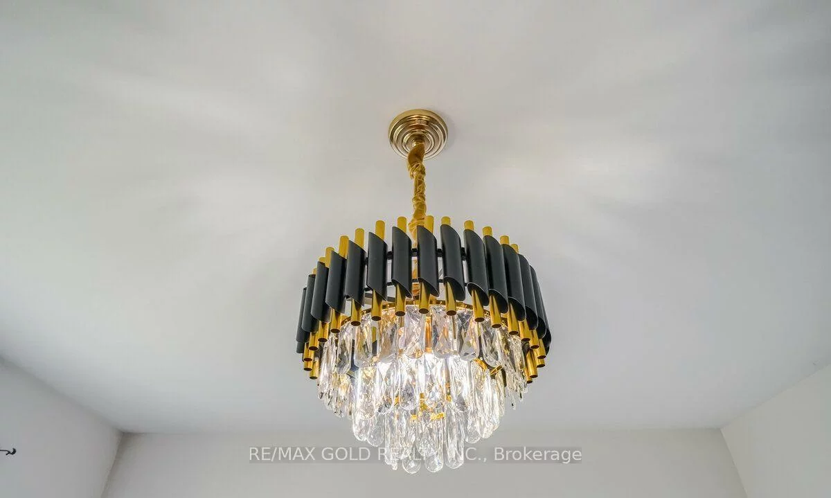 174, Sutherland, Bradford, Bradford West Gwillimbury