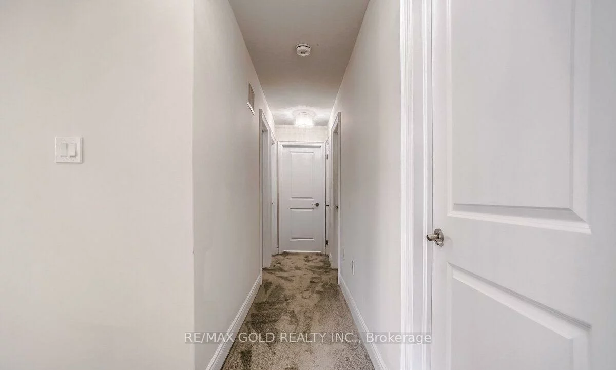 174, Sutherland, Bradford, Bradford West Gwillimbury