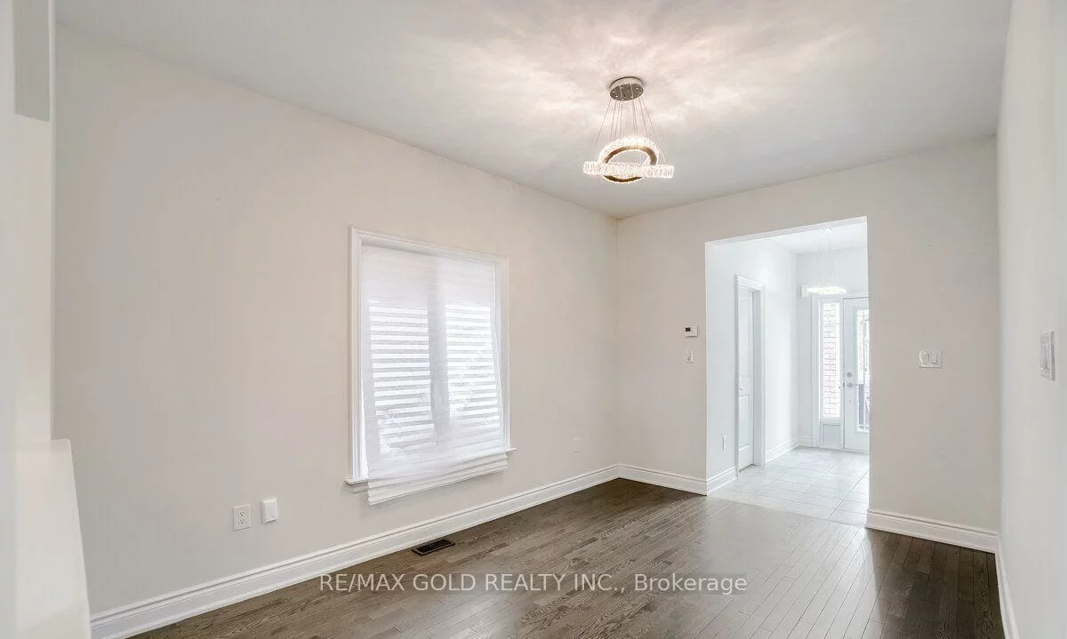 174, Sutherland, Bradford, Bradford West Gwillimbury