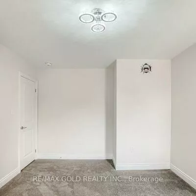 174, Sutherland, Bradford, Bradford West Gwillimbury