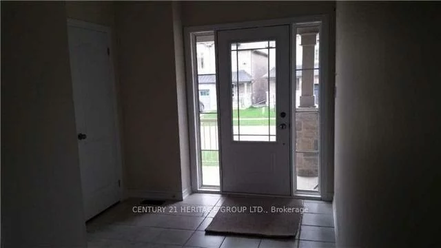 63, Tyndall, Bradford, Bradford West Gwillimbury