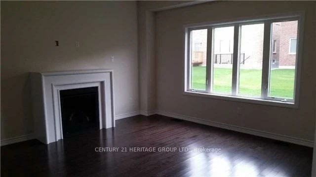 63, Tyndall, Bradford, Bradford West Gwillimbury