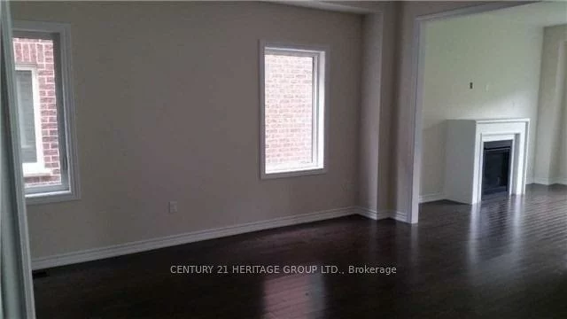 63, Tyndall, Bradford, Bradford West Gwillimbury