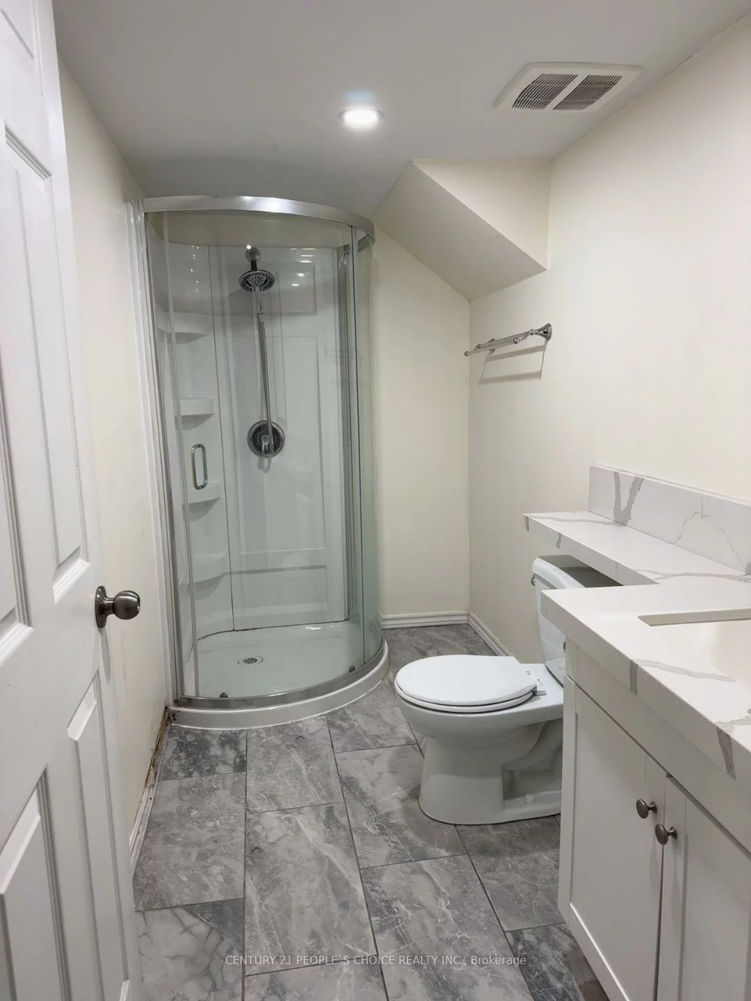 118, Blackwell, Bradford, Bradford West Gwillimbury