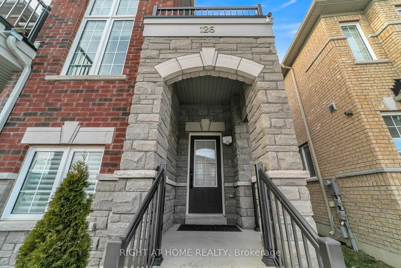 126, Blackwell, Bradford, Bradford West Gwillimbury