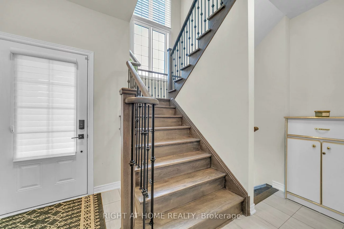 126, Blackwell, Bradford, Bradford West Gwillimbury