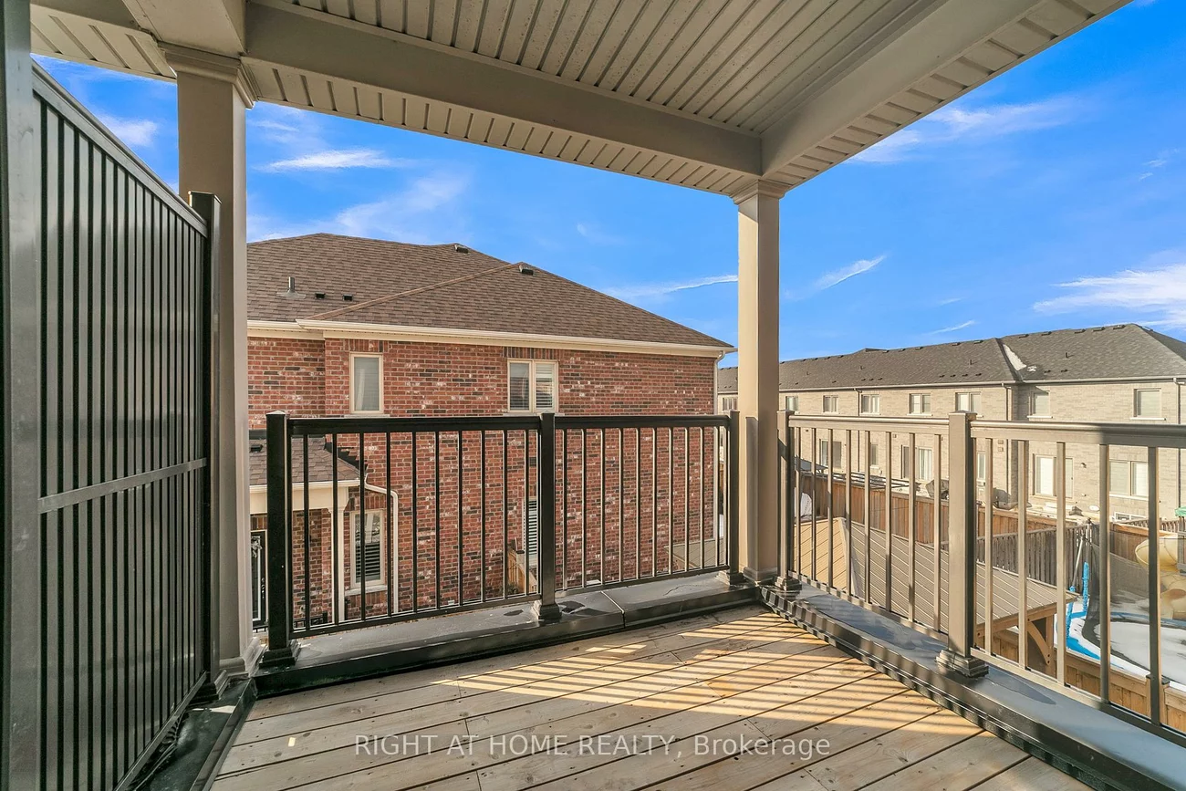 126, Blackwell, Bradford, Bradford West Gwillimbury