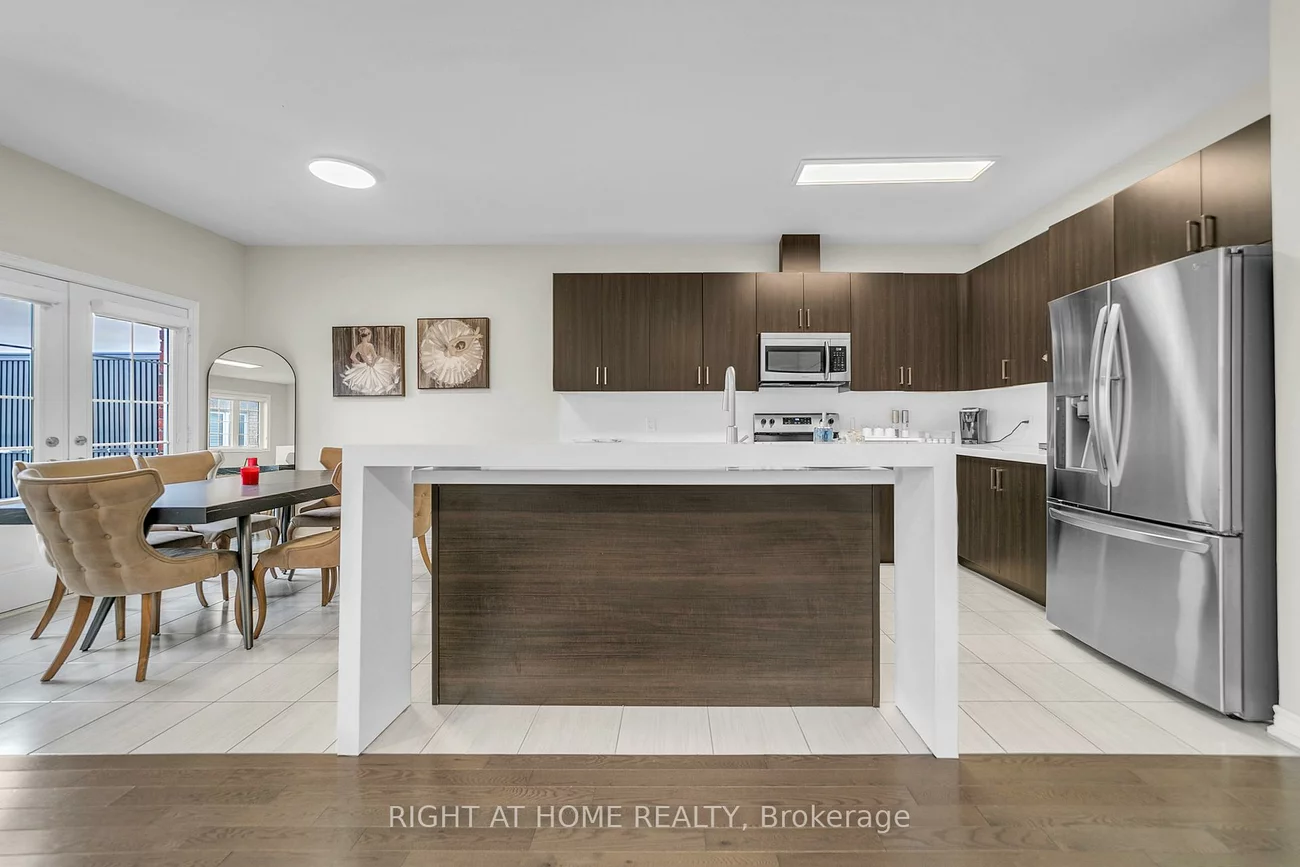 126, Blackwell, Bradford, Bradford West Gwillimbury