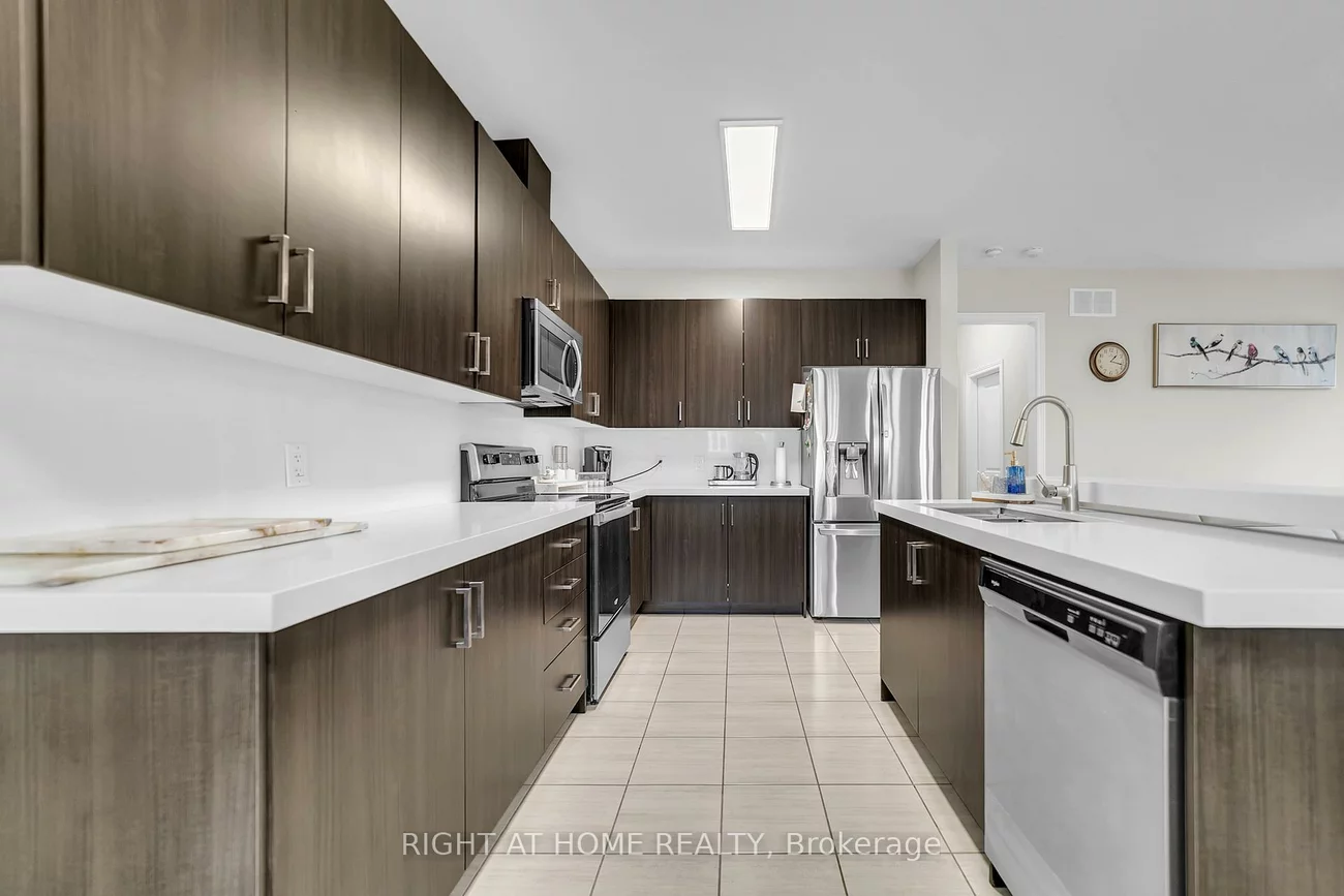 126, Blackwell, Bradford, Bradford West Gwillimbury