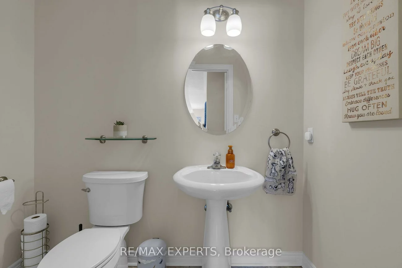 30, Taylor, Bradford, Bradford West Gwillimbury