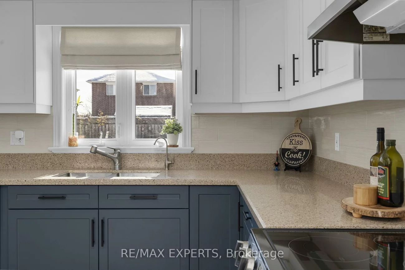 30, Taylor, Bradford, Bradford West Gwillimbury