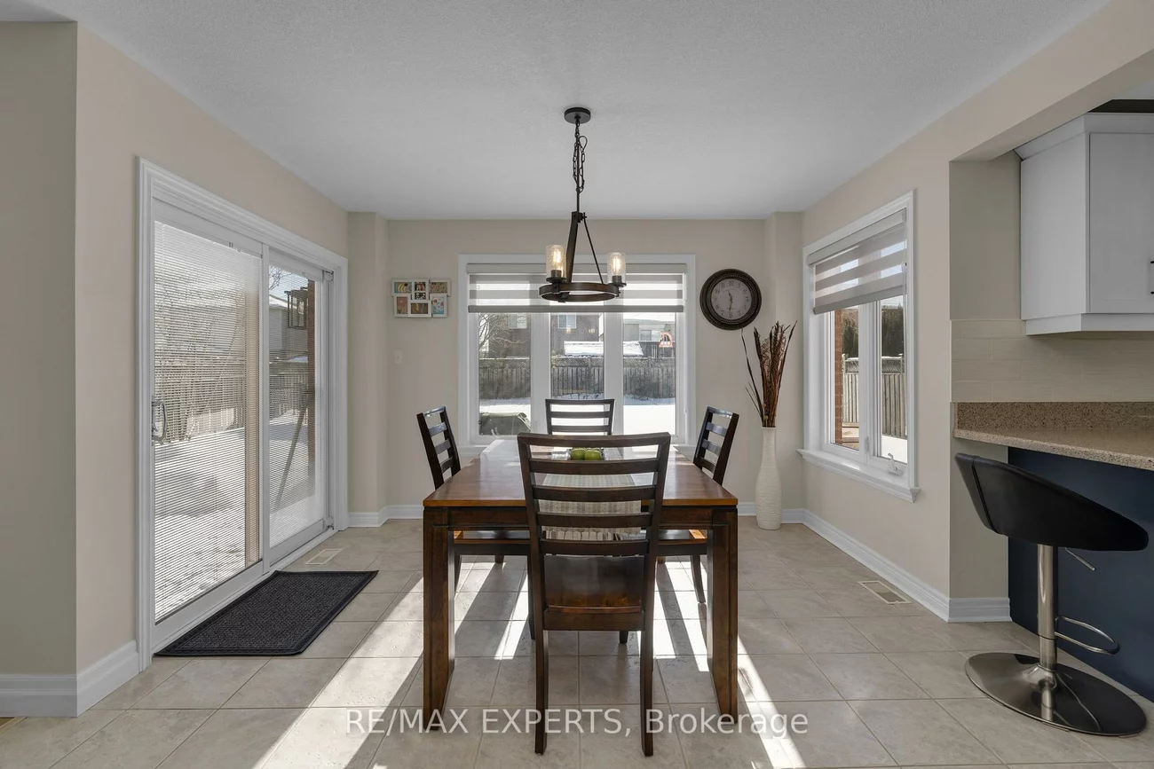 30, Taylor, Bradford, Bradford West Gwillimbury