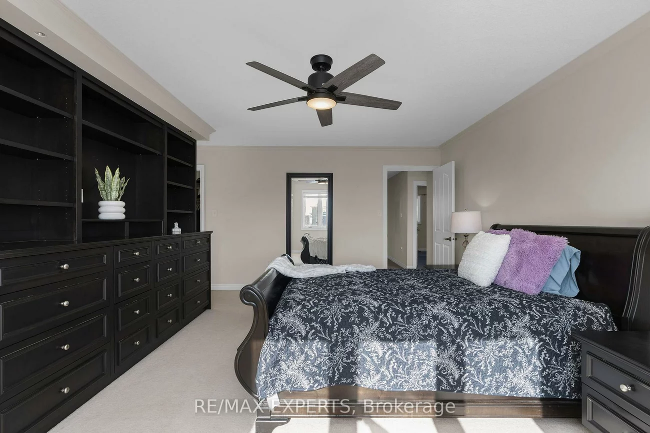 30, Taylor, Bradford, Bradford West Gwillimbury