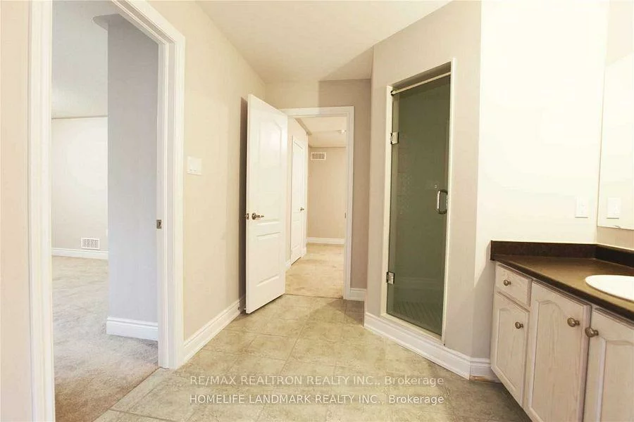 223, Rutherford, Bradford, Bradford West Gwillimbury