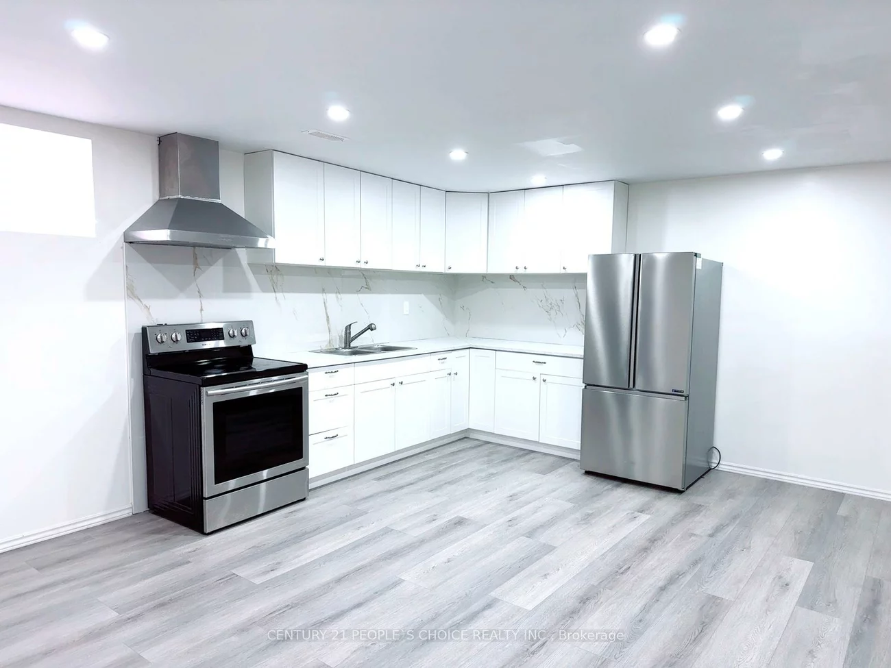 15, Slack, Bradford, Bradford West Gwillimbury