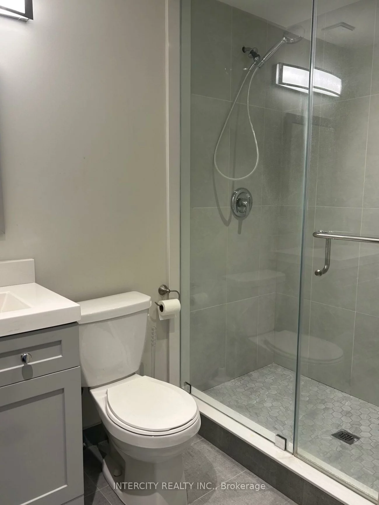 10, Hopkins, Bradford, Bradford West Gwillimbury