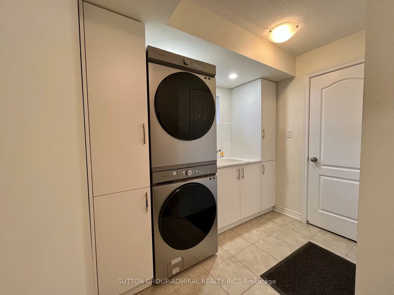 53, Matthewson, Bradford, Bradford West Gwillimbury