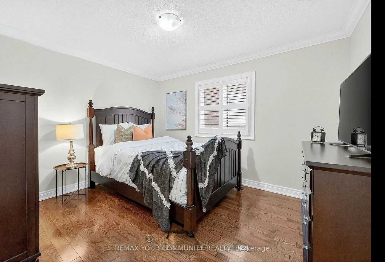 95, Chelsea, Bradford, Bradford West Gwillimbury