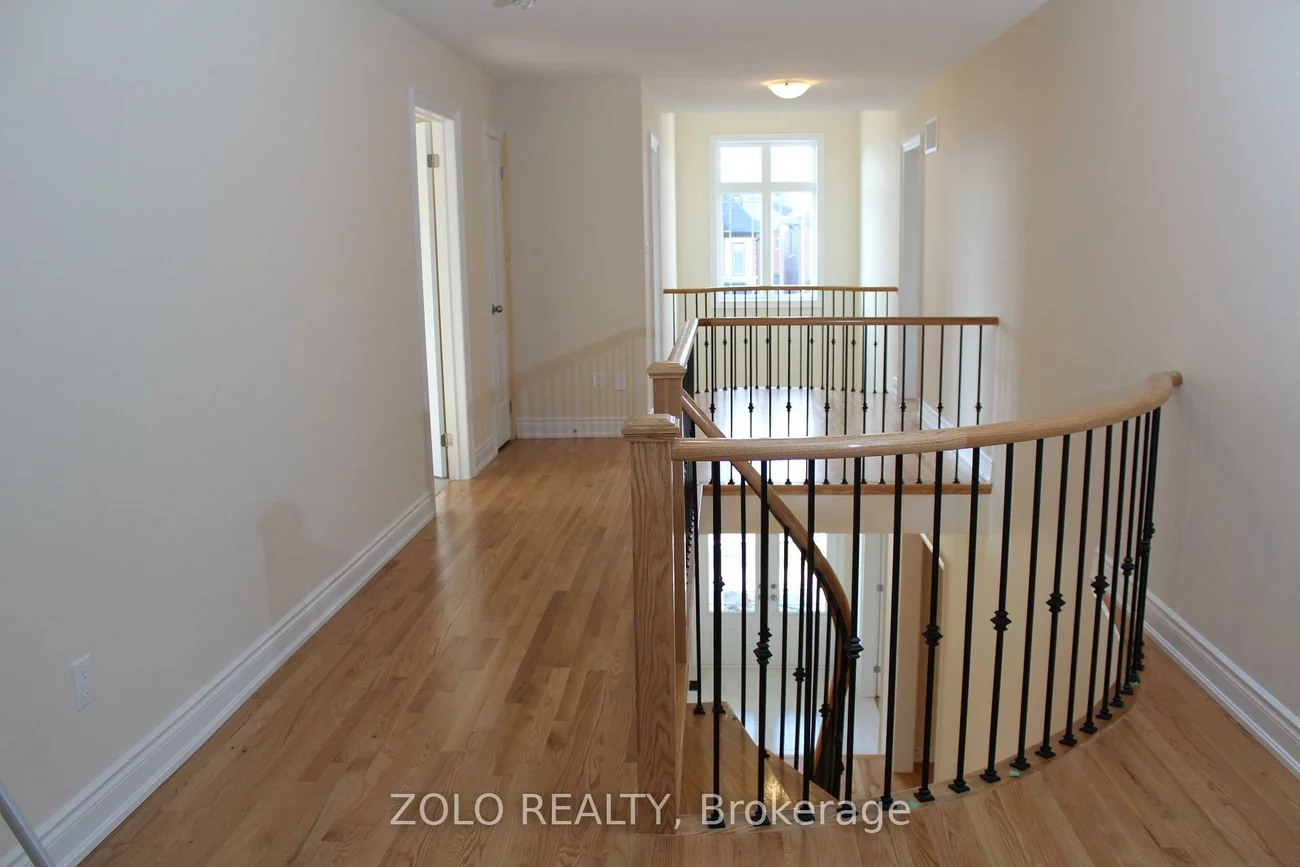 207, Gardiner, Bradford, Bradford West Gwillimbury