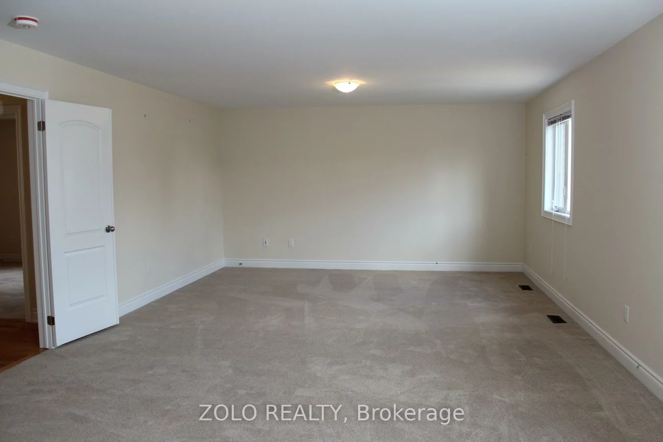 207, Gardiner, Bradford, Bradford West Gwillimbury