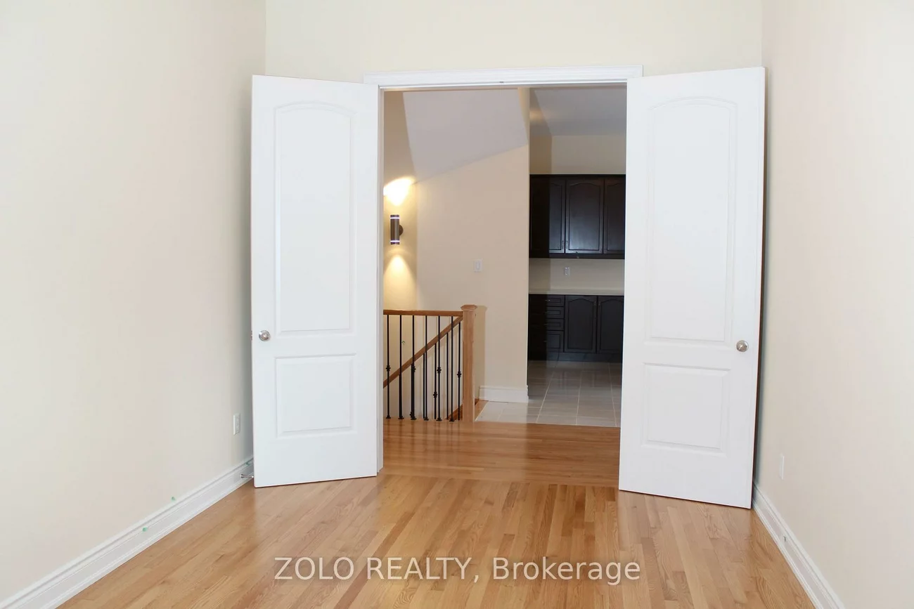 207, Gardiner, Bradford, Bradford West Gwillimbury