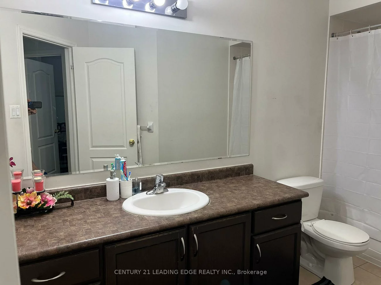 30, Armstrong, Bradford, Bradford West Gwillimbury