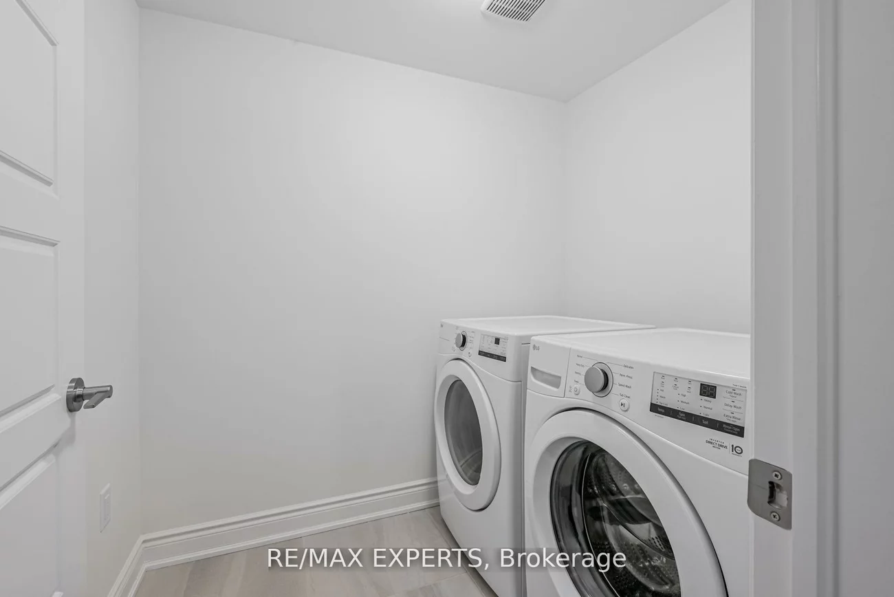 74, Paisley, Bradford, Bradford West Gwillimbury