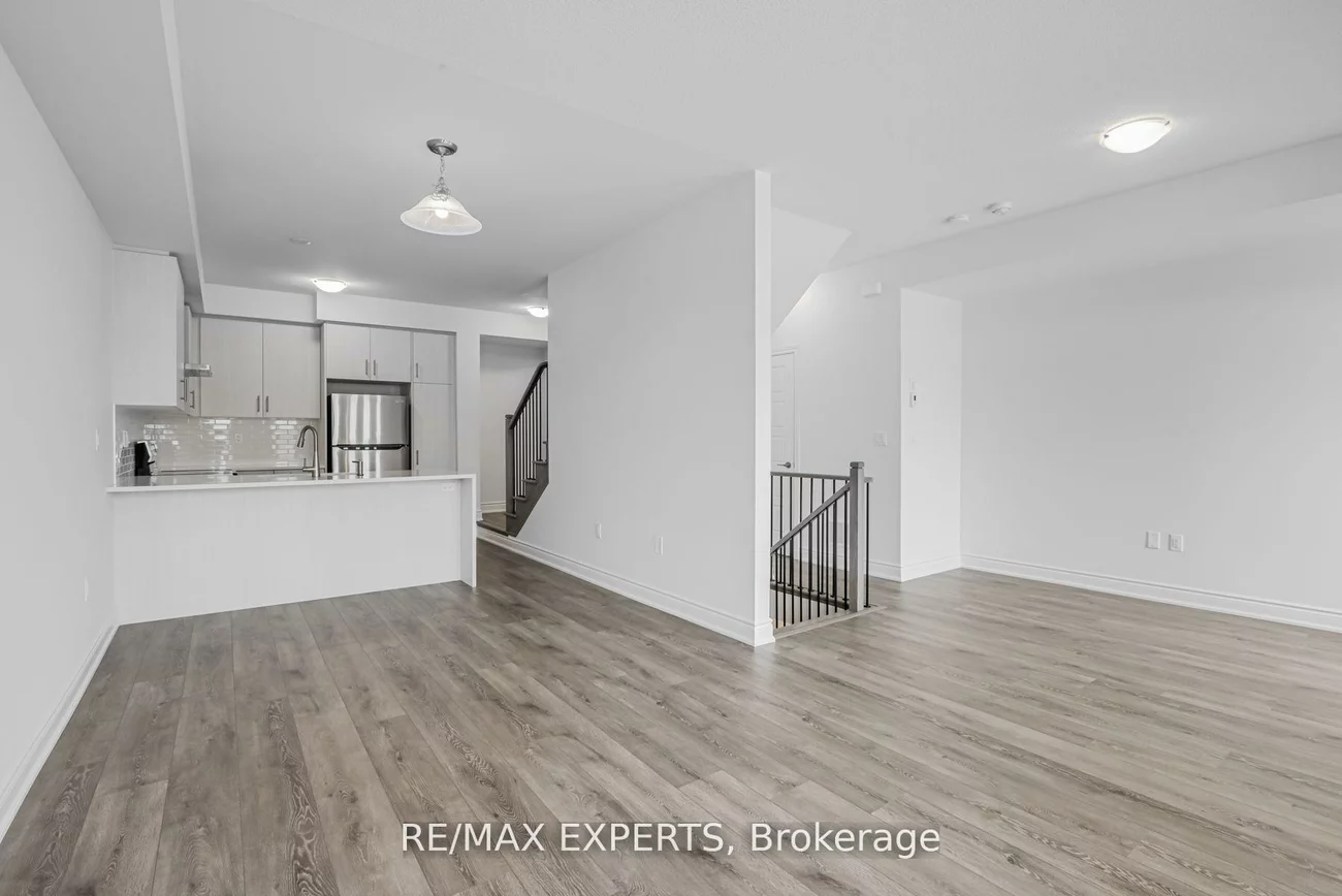 74, Paisley, Bradford, Bradford West Gwillimbury