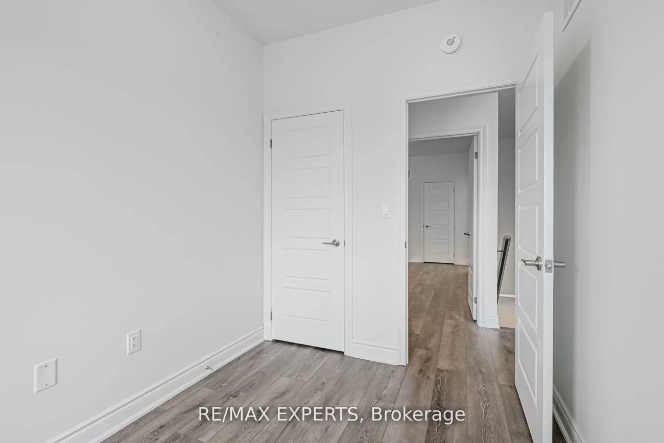 74, Paisley, Bradford, Bradford West Gwillimbury