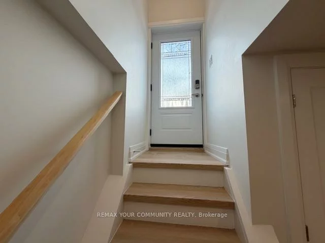 130, Simcoe, Bradford, Bradford West Gwillimbury