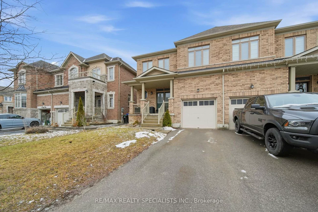 12, Fortis, Bradford, Bradford West Gwillimbury