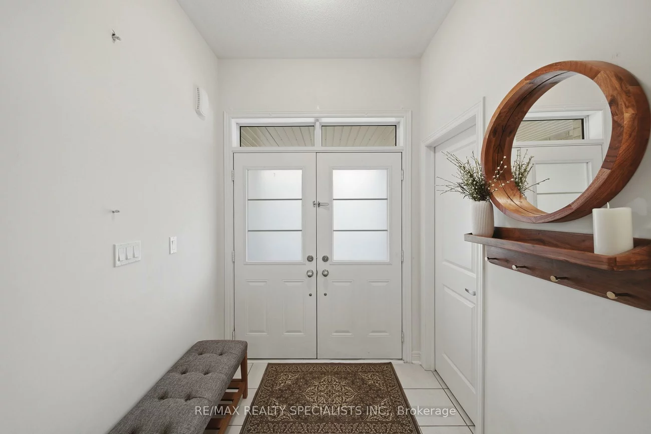 12, Fortis, Bradford, Bradford West Gwillimbury