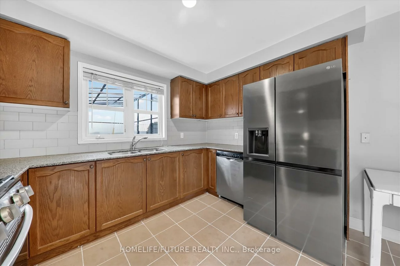 939, Miller Park, Bradford, Bradford West Gwillimbury