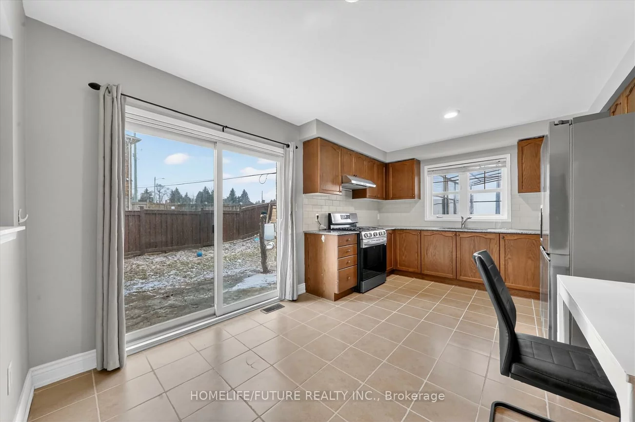 939, Miller Park, Bradford, Bradford West Gwillimbury