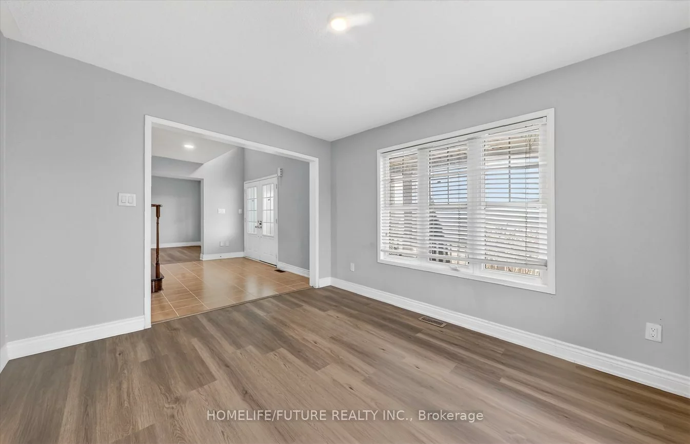 939, Miller Park, Bradford, Bradford West Gwillimbury