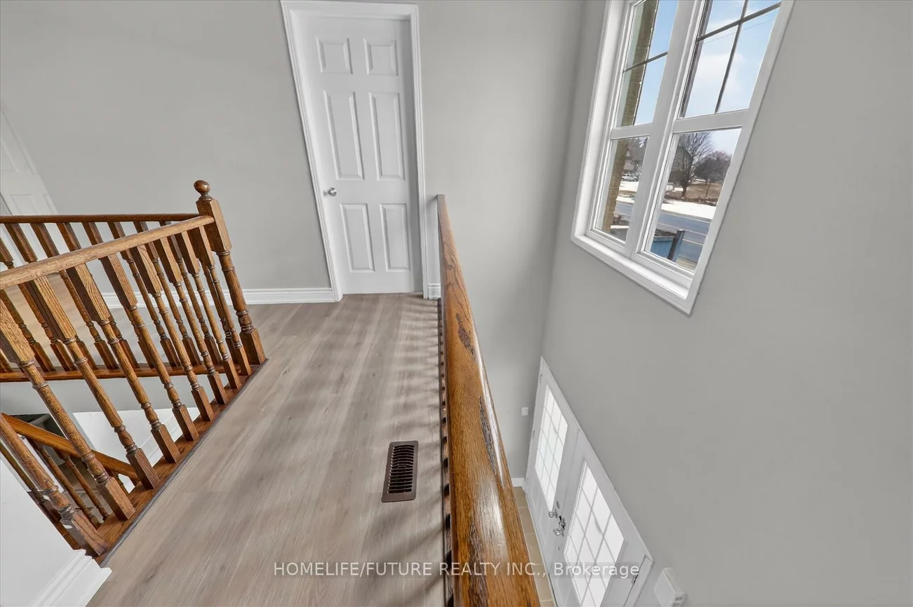 939, Miller Park, Bradford, Bradford West Gwillimbury