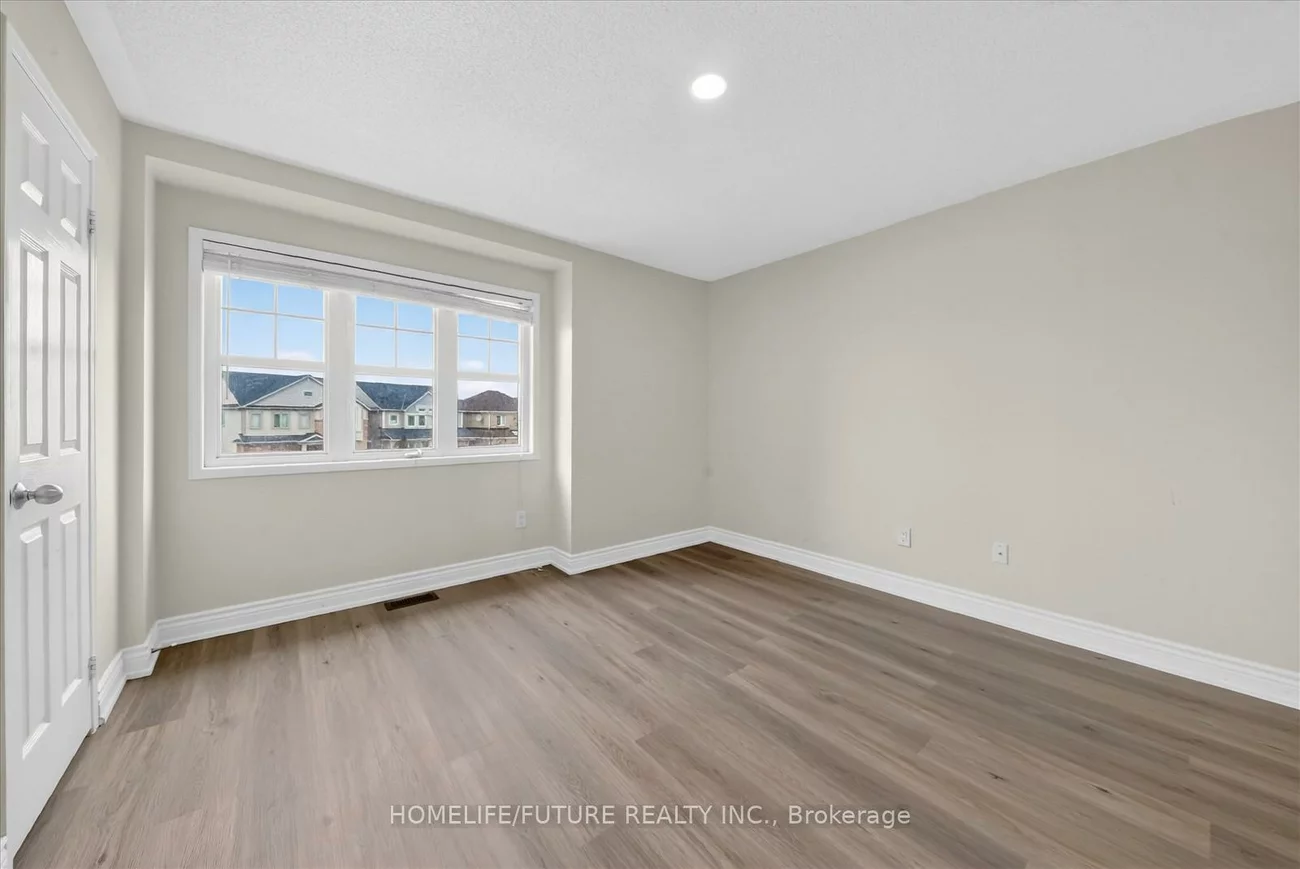 939, Miller Park, Bradford, Bradford West Gwillimbury