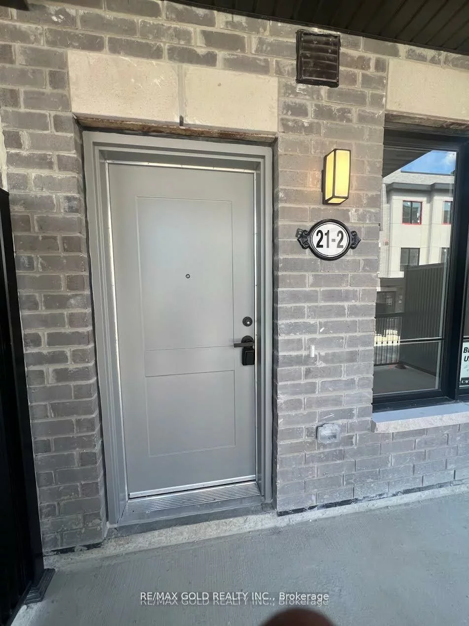 21, Baynes, Bradford, Bradford West Gwillimbury